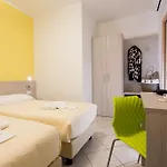 Garni House Majorana 4*