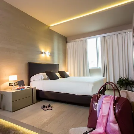 בית הארחה Garni House Majorana 4*