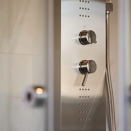 Garni House Majorana