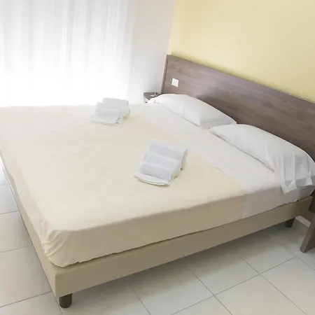 Guest house Garni House Majorana Rende