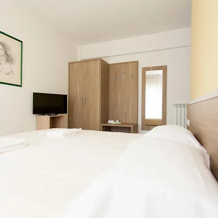 Guest house Garni House Majorana