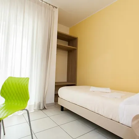 Garni House Majorana Guest house