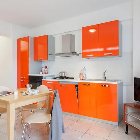Guest house Garni House Majorana Rende