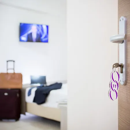 Garni House Majorana 4*