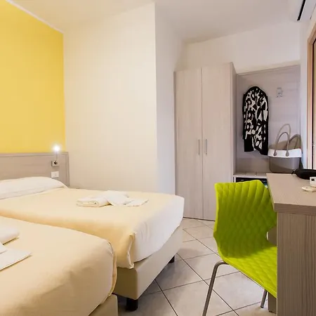 Garni House Majorana 4*