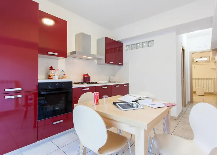 Garni House Majorana 4*