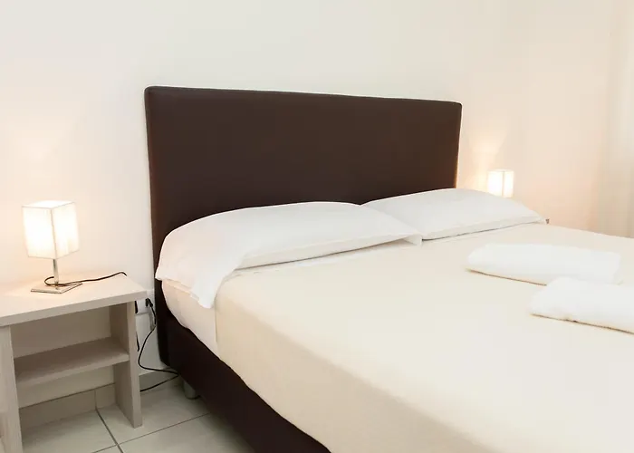 בית הארחה Garni House Majorana