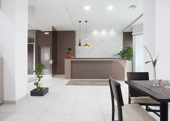 בית הארחה Garni House Majorana