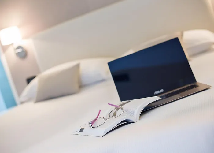 Garni House Majorana בית הארחה 4*