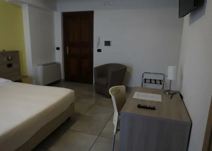 Garni House Majorana 4*